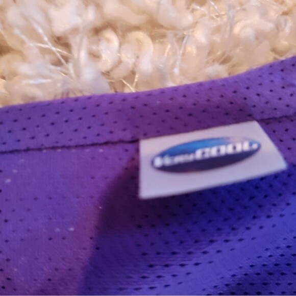 Brown Sweater Size Small - Picture 7 of 8